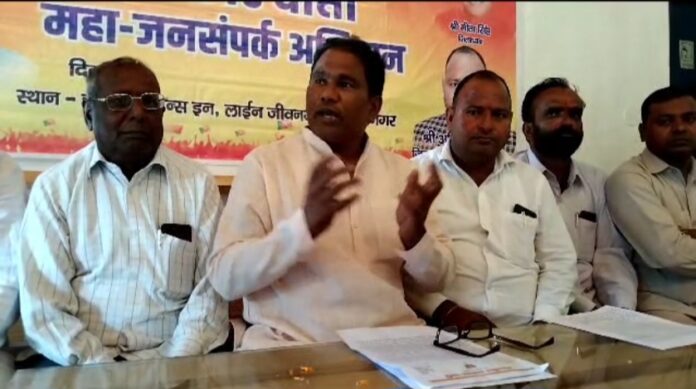 भाजपा के पूर्व विधायक देशराज कर्णवाल ने पीएम मोदी, सोनिया गांधी, और हरीश रावत के लिए ये क्या बोल दिया: देखें वीडियो - RAIBAR PAHAD KA