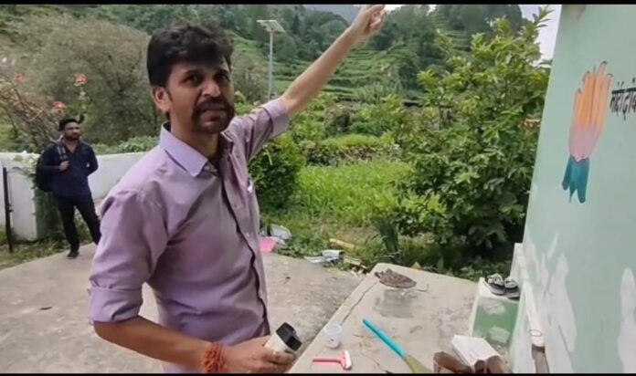 Big breaking: चोरों के हौसले बुलंद भाजपा कार्यकर्ताओं के घर में चावला का डाका, सीसीटीवी कैमरा भी उखाड़ा: देखी वीडियो - RAIBAR PAHAD KA