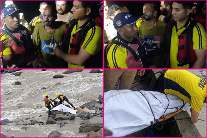 कीचड़ बना हादसे की वजह कार गिरी उफनती नदी में एक की मौत दो घायल, 2 लापता: देखें वीडियो - RAIBAR PAHAD KA