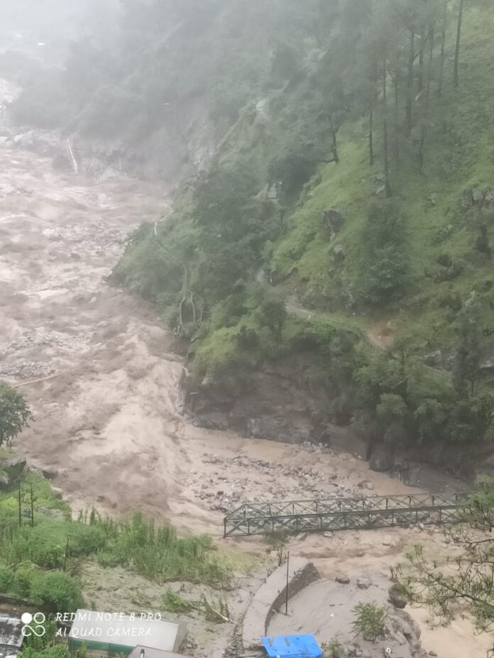 Big breaking: उत्तराखंड में एक और पुल ने नदी में लगाई छलांग: देखें वीडियो - RAIBAR PAHAD KA
