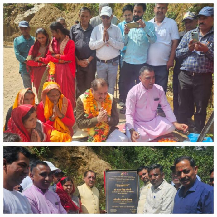 जखोली:विधायक भरत चौधरी ने निभाया एक और वादा लस्या पट्टी का धनकुराली गांव जुड़ेगा सड़क मार्ग से - RAIBAR PAHAD KA