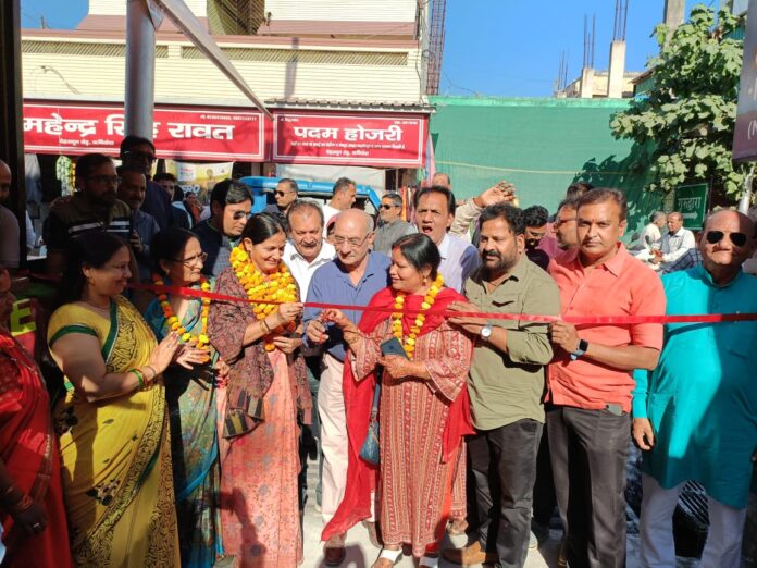 ट्रिपल इंजन की सरकार में रफ्तार के साथ हो रहे हैं विकास कार्य-अनिता ममगाईं - RAIBAR PAHAD KA