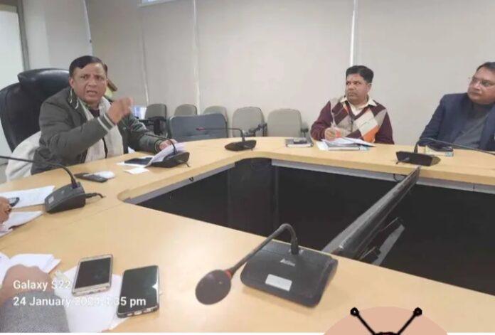 एमडीडीए उपाध्यक्ष बंशीधर तिवारी ने ली बैठक, अधिकारियों को दिए कई महत्वपूर्ण निर्देश - RAIBAR PAHAD KA