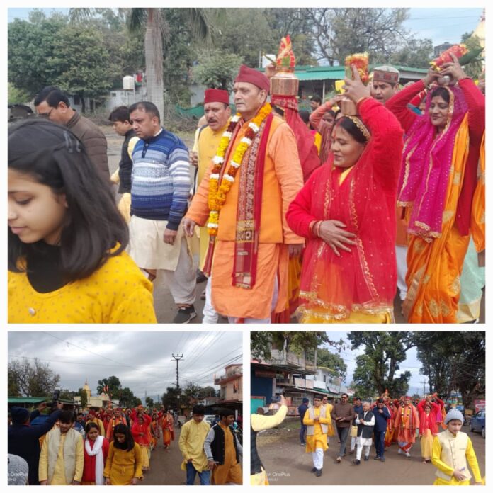 वर्षा के साथ जल कलश श्रीमन्न नारायण भजनों से हर्रावाला भक्तिमय - RAIBAR PAHAD KA